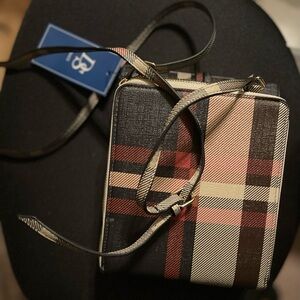 DS Bags Stylish Checkered Crossbody Bag NWT